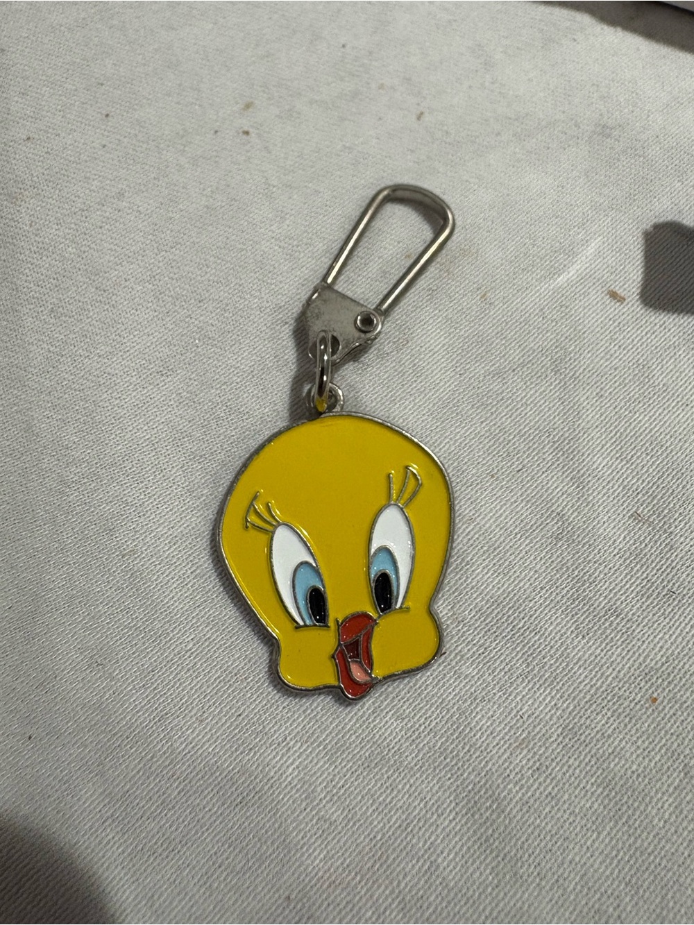 Vintage Tweety Enamel Zipper pull